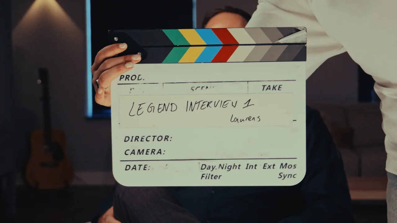 Clapperboard bij de opname van het Legend Interview met Laurens